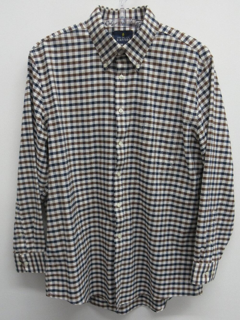 STAFFORD BUTTON UP SHIRT MEN 17 34-35 WRINKLE-FREE TRAVEL CREAM BROWN BLUE PLAID